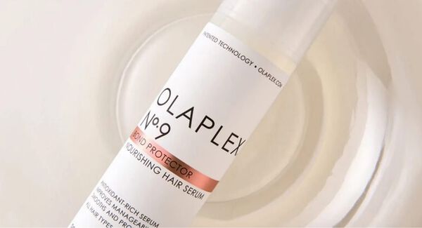Protégez et nourrissez avec le Olaplex N°9 Hair Serum