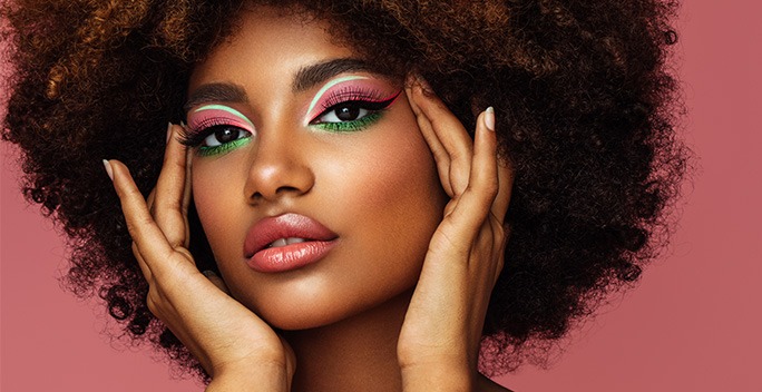 Faux-cils & Sourcils